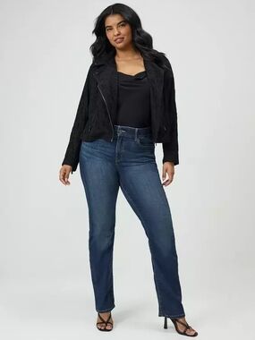 Torrid size 16  Jeans - Dark Blue Denim Bombshell Straight NWT